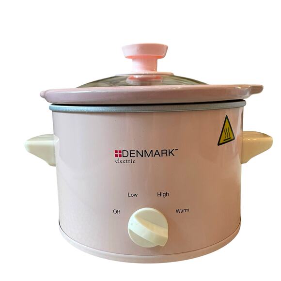 Denmark Pastel Pink Electric 1.5 Quart Slow Cooker with Non-Stick Inner Pot NEW - Picture 9 of 15